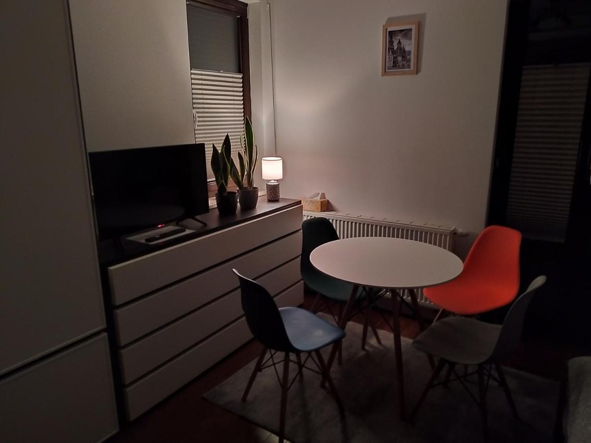 Mala Gora Apartment Краков Экстерьер фото
